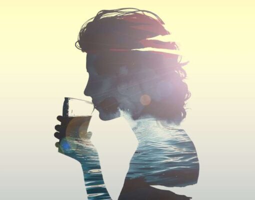 太陽光を閉じ込め海水を淡水に変える新素材